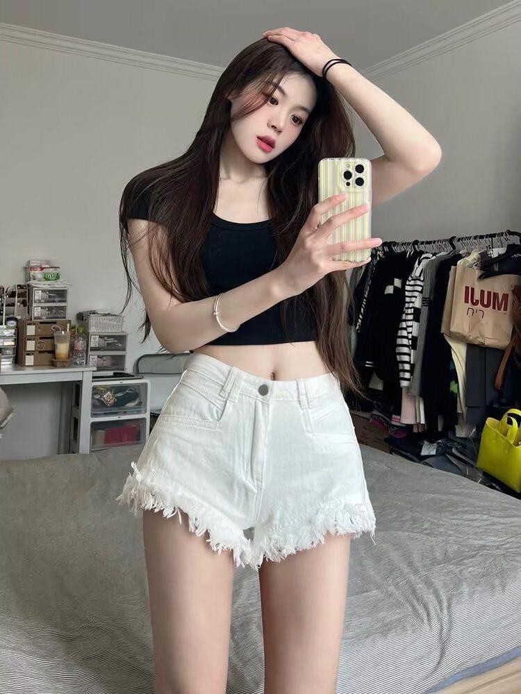 High Waist White Denim Shorts  - Shorts Denim Frayed ulasan dan harga