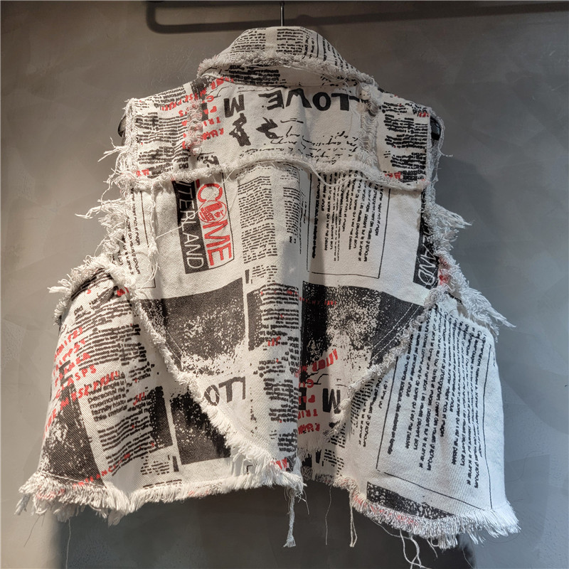 Chic Women Newspapers Letters  - Shorts Denim Frayed ulasan dan harga